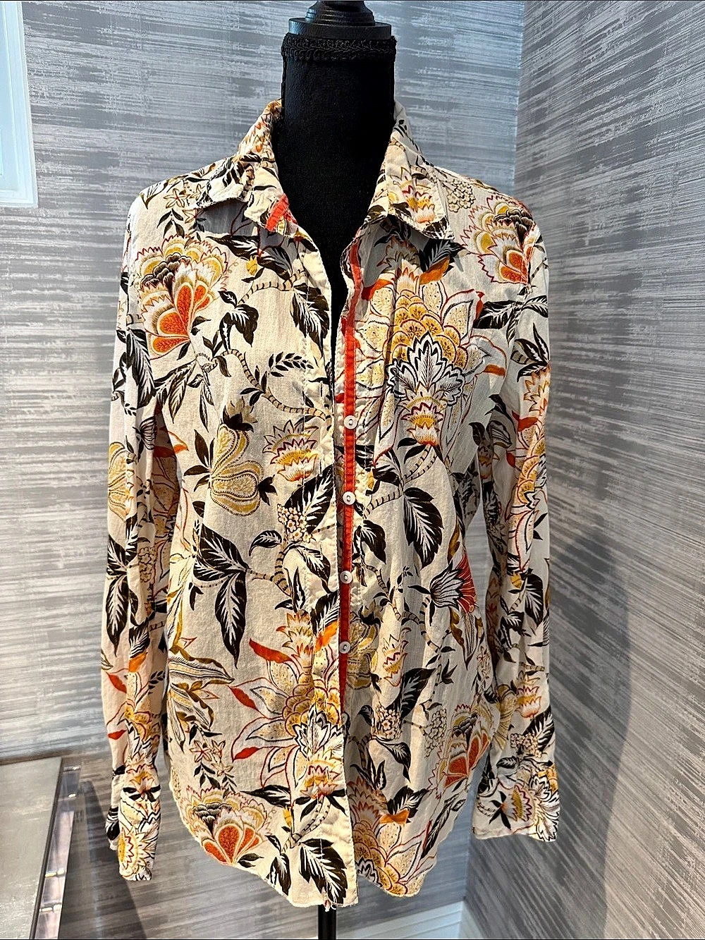 Cino Floral Cotton Button Down Size Medium